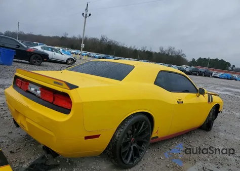 2010 Dodge Challenger Srt-8 z USA, uszkodzony, nr VIN 2B3CJ7DW3AH157053